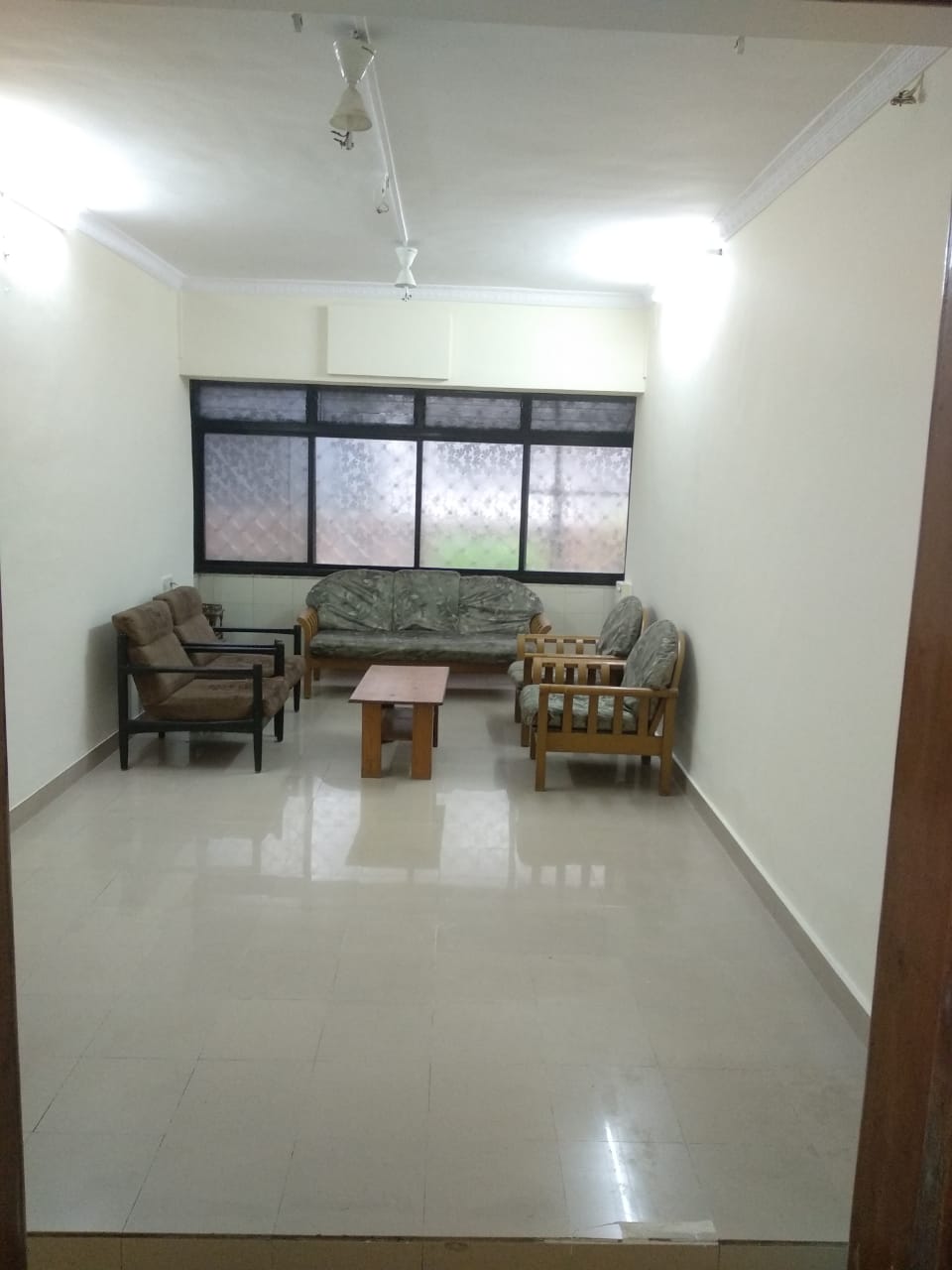 2 BHK Flat for Sale in Santacruz West - Arvasu